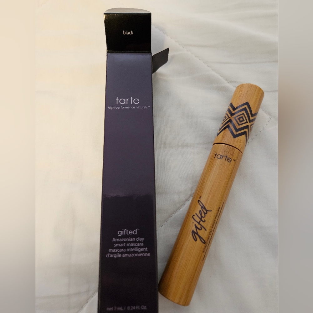 Tarte gifted™ Amazonian clay smart mascara in Black (NIB)